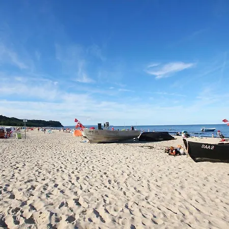 Strandnahes Mit Eigener Sauna Und Kamin - Am Duenenstrand Baabe